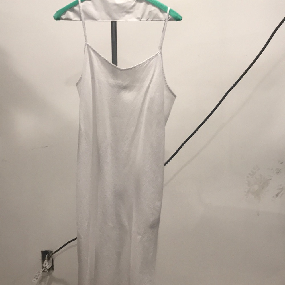 Brooks Brothers white slip